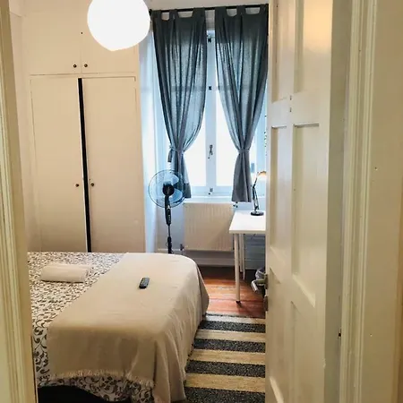 Kasa Usandizaga * San Sebastián